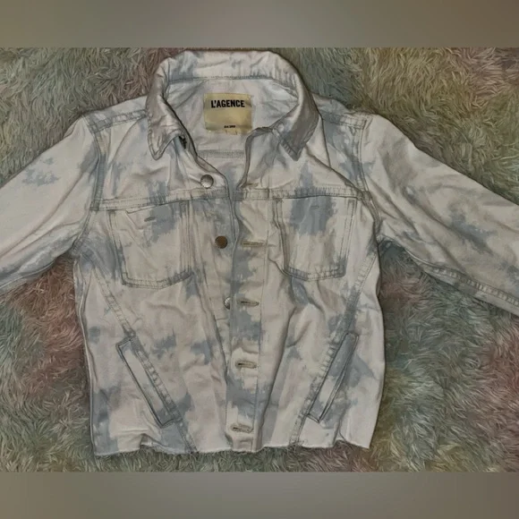 New L'AGENCE Janelle denim jacket in Light Blue acid wash Size Petite Small - Picture 2 of 10